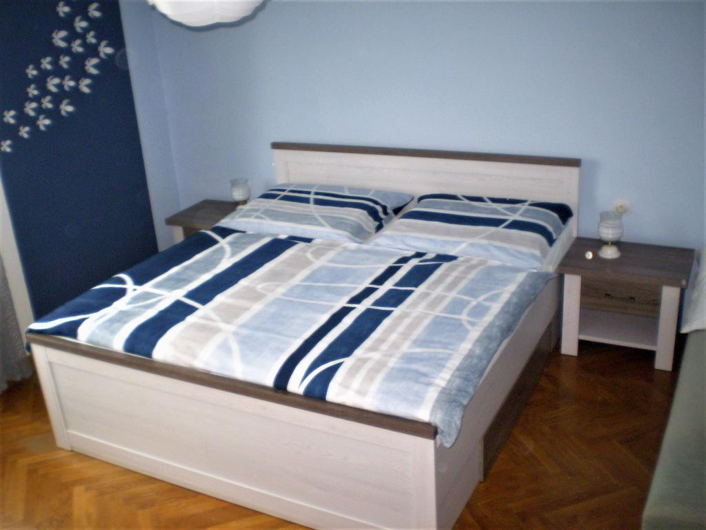 Apartman Pro 4 Osoby Česká Skalice Δωμάτιο φωτογραφία