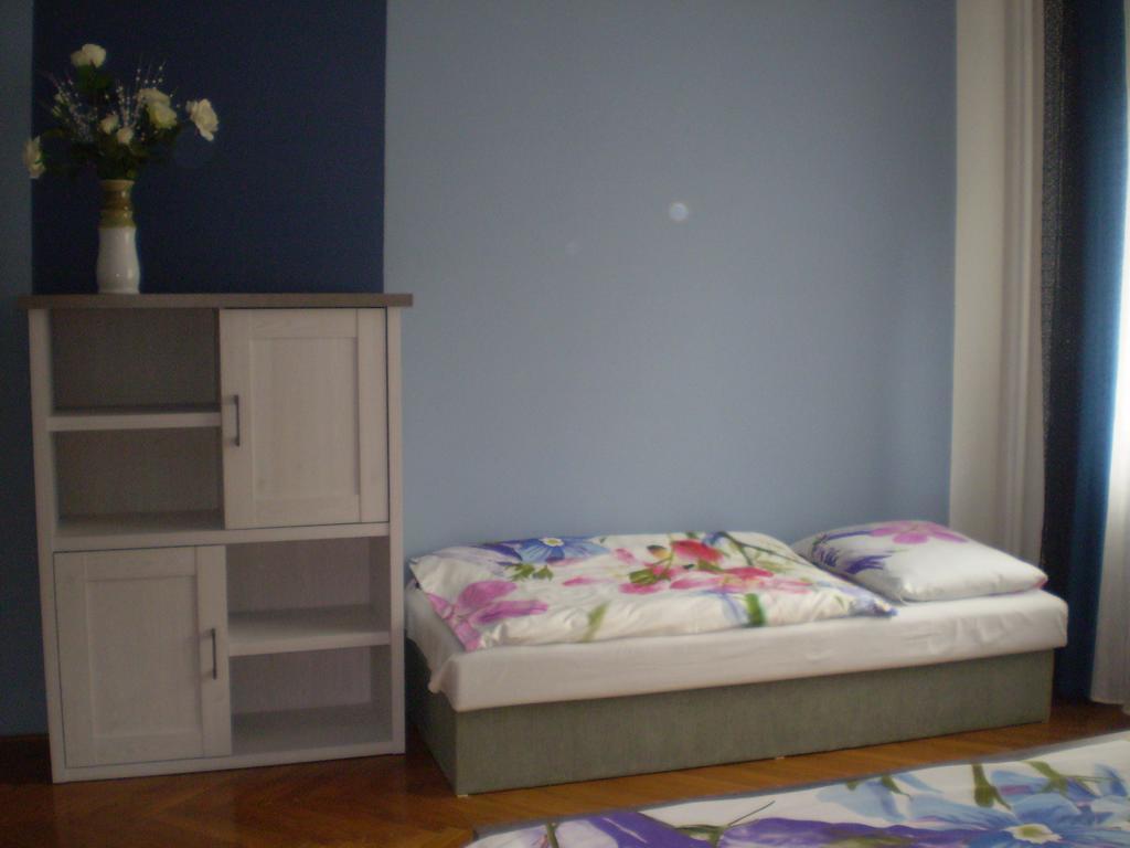 Apartman Pro 4 Osoby Česká Skalice Δωμάτιο φωτογραφία