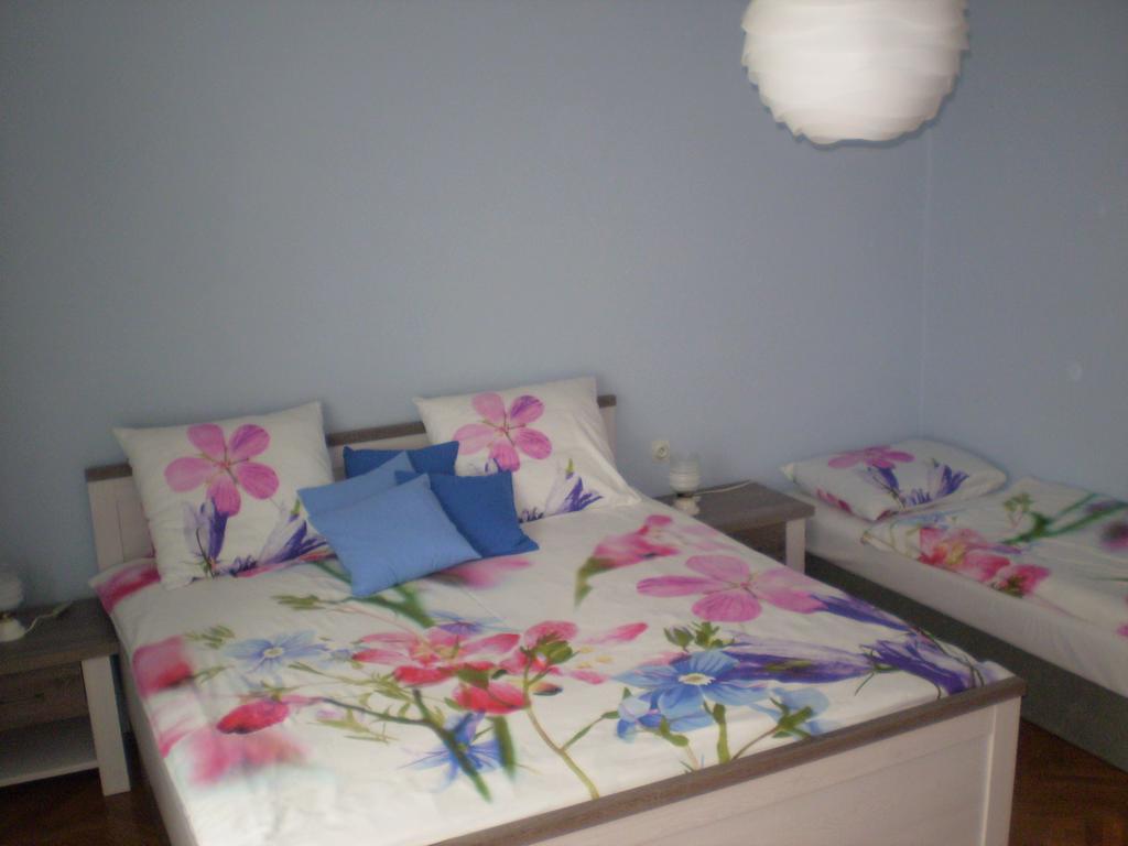 Apartman Pro 4 Osoby Česká Skalice Δωμάτιο φωτογραφία